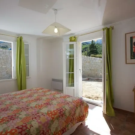 Casa Vanella 3*